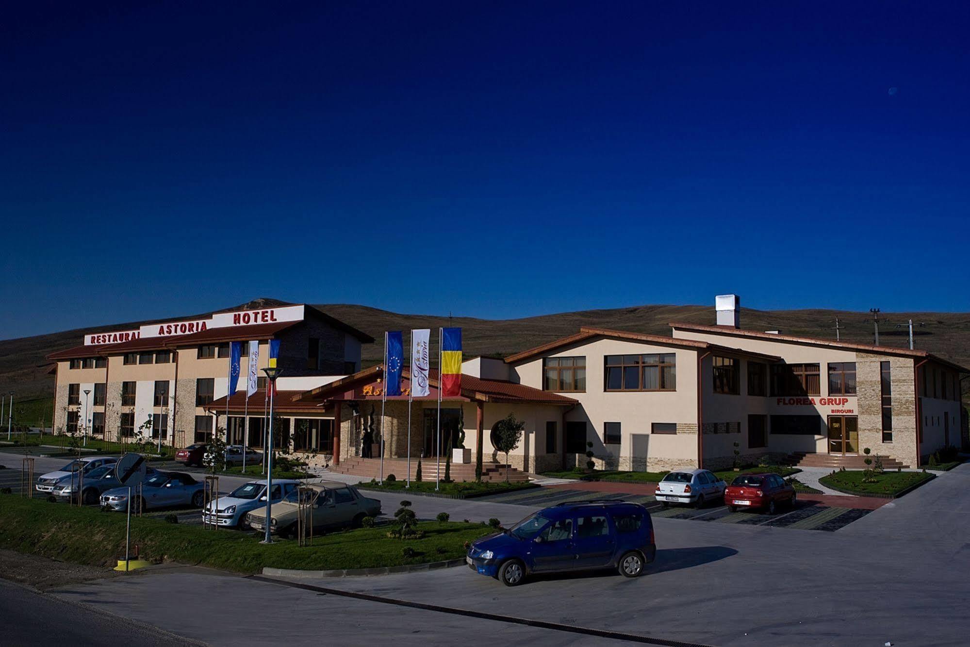Hotel Astoria Alba Iulia Exterior foto